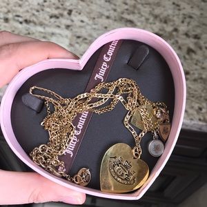 Juicy couture necklace